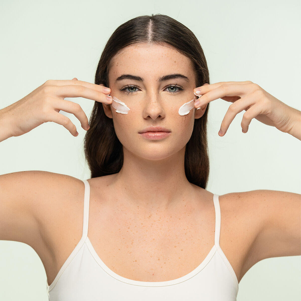 Pack de Rutina Facial y Corporal CBD InnovaGoods